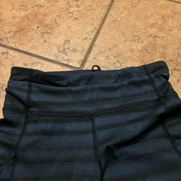 Lululemon Speed Tight III in good vibes navy print size 4 - Picture 4 of 7